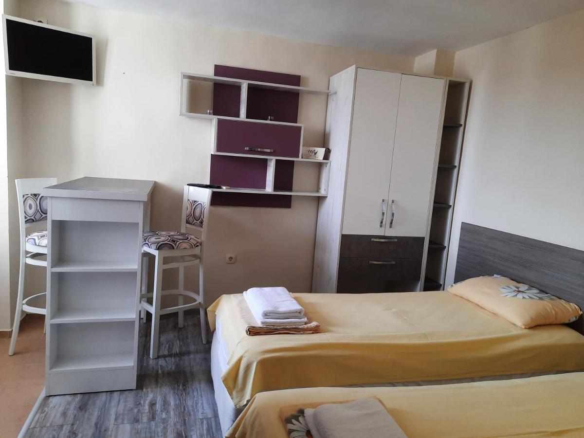 Таванска Стая - Поморие Appartement *